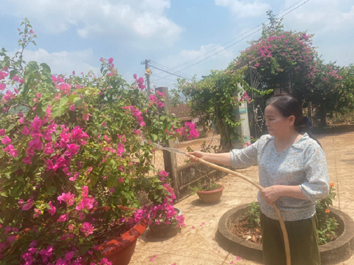 Nhung dien hinh trong hoc tap va lam theo tu tuong dao duc phong cach Ho Chi Minh 1